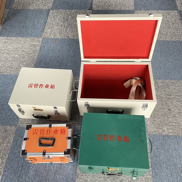 佛山爆破工程作业箱如何选择？玻璃钢与传统材质的全面对比